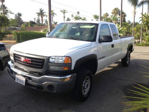 2004 gmc sierra 2500 hd wt extended cab pickup 4-door 6.0l