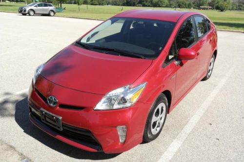 2013 toyota prius navigation rear camera leather heated seats jbl speaker system