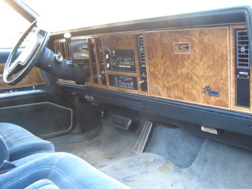 1985 Buick Riviera, US $4,250.00, image 6