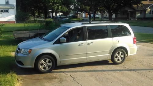 2011 dodge caravan