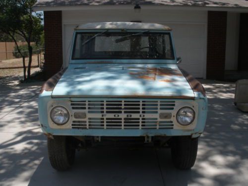 1967 ford bronco, 289, 3 speed column shift