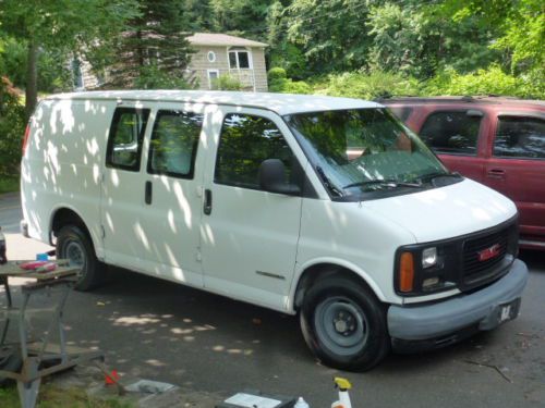 1999 gmc 2500 savana cargo van