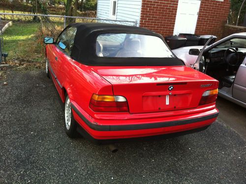 1994 bmw 318i base convertible 2-door 1.8l