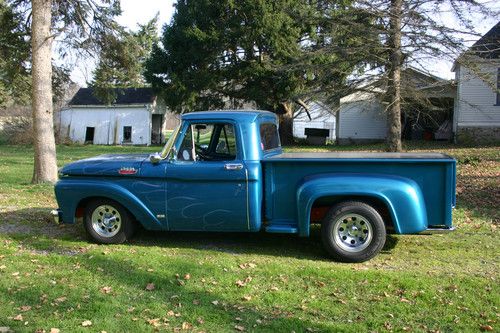 Ford custom cab f-100 stepside short bed