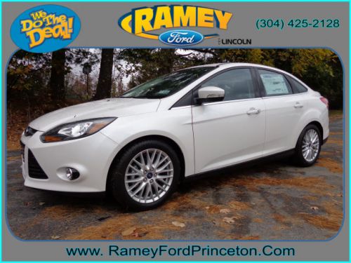 2014 ford focus titanium