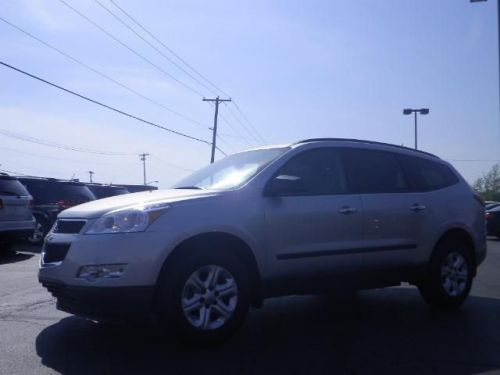 2012 chevrolet traverse ls