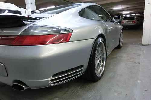 2003 porsche carrera 4s