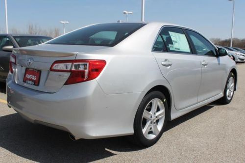 2014 Toyota Camry SE, US $26,350.00, image 2