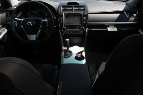 2014 Toyota Camry SE, US $26,350.00, image 3