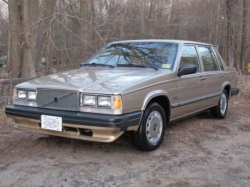1987 volvo 740 gle ... 97,261 miles ... one owner