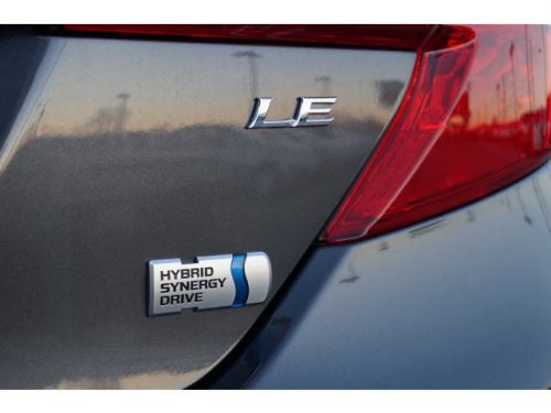 2014 toyota camry hybrid le