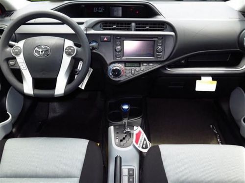 2014 toyota prius c three