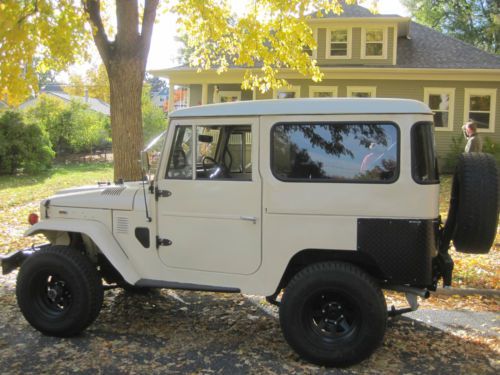 1977 toyota fj40 landcruiser