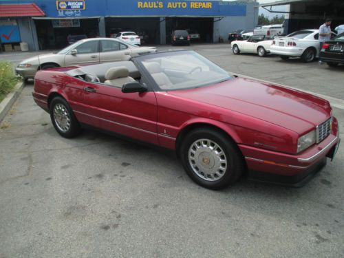 1993 Cadillac Allante Base Convertible 2-Door 4.6L, image 2