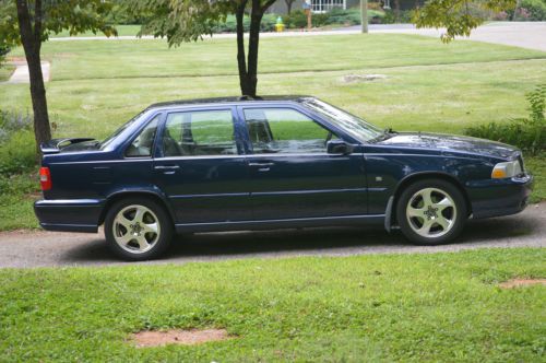 1999 volvo s70 t5 sedan 4-door 2.3l