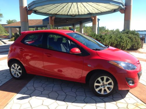 2013 mazda 2 no reserve automatic trans clean rebuilt title 4 door hatchback!