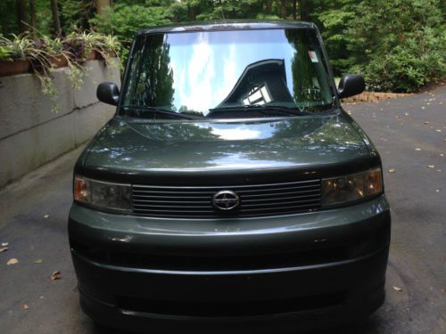 2005 scion xb