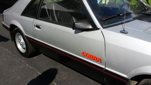 1979 ford mustang cobra  hatchback 2-door  8 cylinder