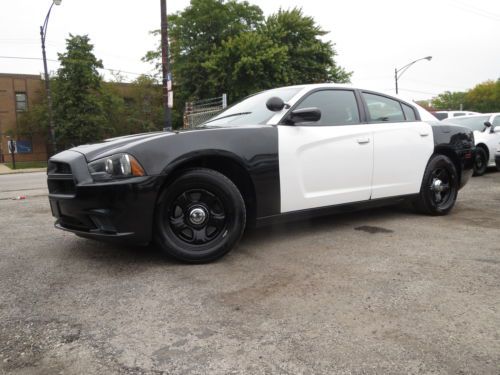 Black &amp; white hemi 5.7l v8 ex police 80k miles pw pl cruise nice