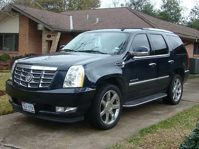 2007 cadillac esclade awd navigation 56k very low miles must sell!!