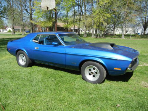 1971 forf mustang coupe with 460 motor