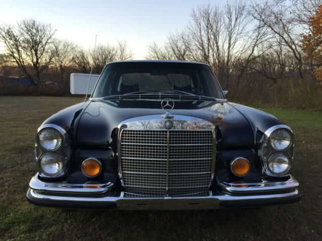 1973 - mercedes-benz 200-series