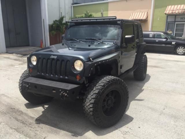 Jeep: wrangler unlimited x sport utility 4-door