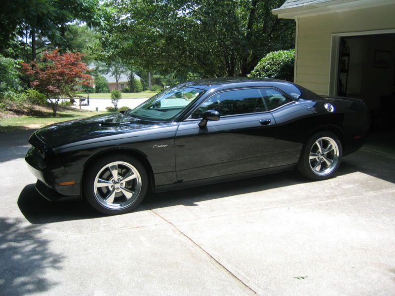 2012 dodge challenger rt classic