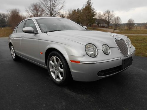 2006 jaguar s-type sedan 4-door 4.2 liter v8 engine navigation heated seats nice