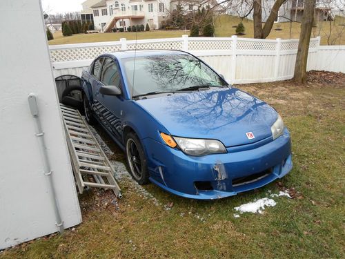 2004 saturn ion red line coupe 4-door 2.0l