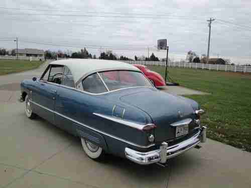 1951 FORD VICTORIA frame-off restoration hot-rod 37,555 MILES (all-new), image 4