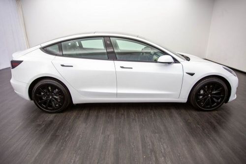 2022 tesla model 3 long range awd sedan