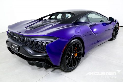 2024 McLaren Artura, US $289,425.00, image 4