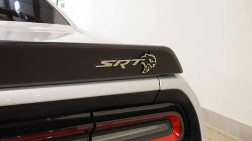 2019 dodge challenger srt hellcat auto,exhaust,nav,htd lth,blk 20&#039;s,8k