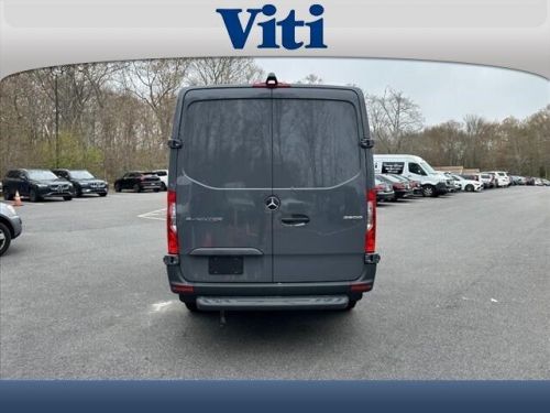 2024 mercedes-benz sprinter 2500