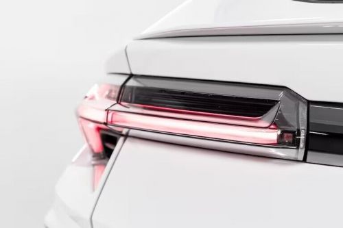 2021 Lamborghini Urus, US $220,950.00, image 2