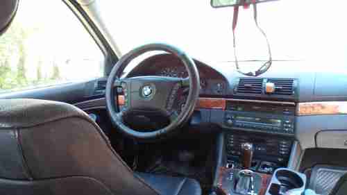 2000 BMW 528i Base Sedan 4-Door 2.8L, image 3