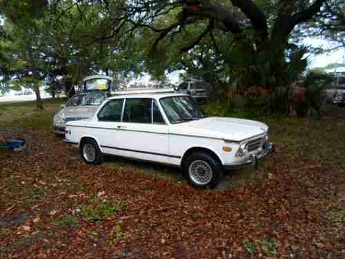 1974 BMW 2002 automatic very rare with sun roof, image 2