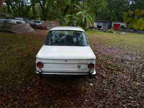 1974 BMW 2002 automatic very rare with sun roof, image 3