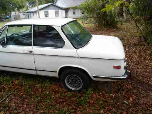 1974 BMW 2002 automatic very rare with sun roof, image 4