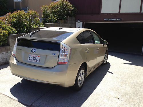 2010 toyota prius