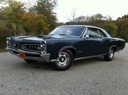 1966 pontiac gto hardtop, 389 tri-power, 4-speed, phs docs, blue charcoal