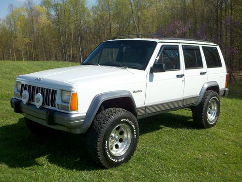 ** 1995 jeep cherokee country 4x4 lifted