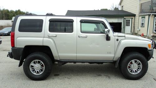 2006 hummer h3 clean title 92 scoring rate under autocheck low miles