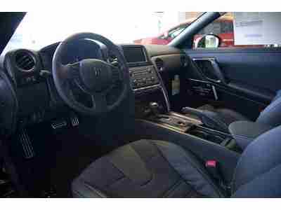 2014 Nissan GTR Premium AWD Twin Turbo We Finance, US $100,875.00, image 20