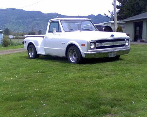 Stepside step side c10 truck pickup v8 3spd man. fresh paint runs great low res.