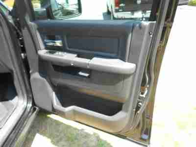 SLT/Sport/TR 5.7L CD Rear Wheel Drive Power Steering ABS 4-Wheel Disc Brakes, image 5