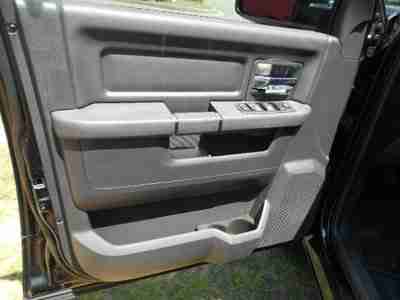 SLT/Sport/TR 5.7L CD Rear Wheel Drive Power Steering ABS 4-Wheel Disc Brakes, image 14