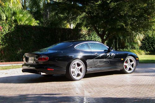 2006 jaguar xkr base coupe 2-door 4.2l