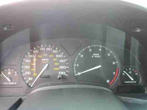 2003 Saturn Vue, NO RESERVE, image 4